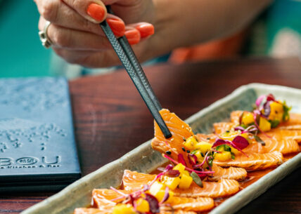 salmon tataki salmon tataki with mango salsa, chives, red amaranth, roasted sesame & yuzu soy